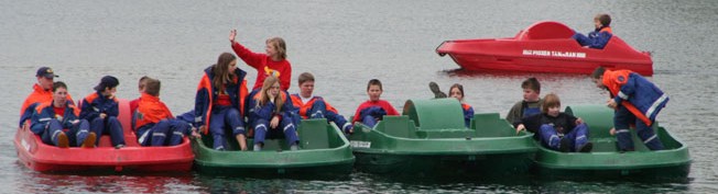 Mit Tretboot auf dem sdlichen See   *