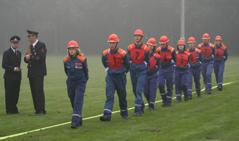 Die durch den Nebel kommen: Sarah, Sascha, Julian, Lisa, Maiki, Ashley, Till, Jan, Maria